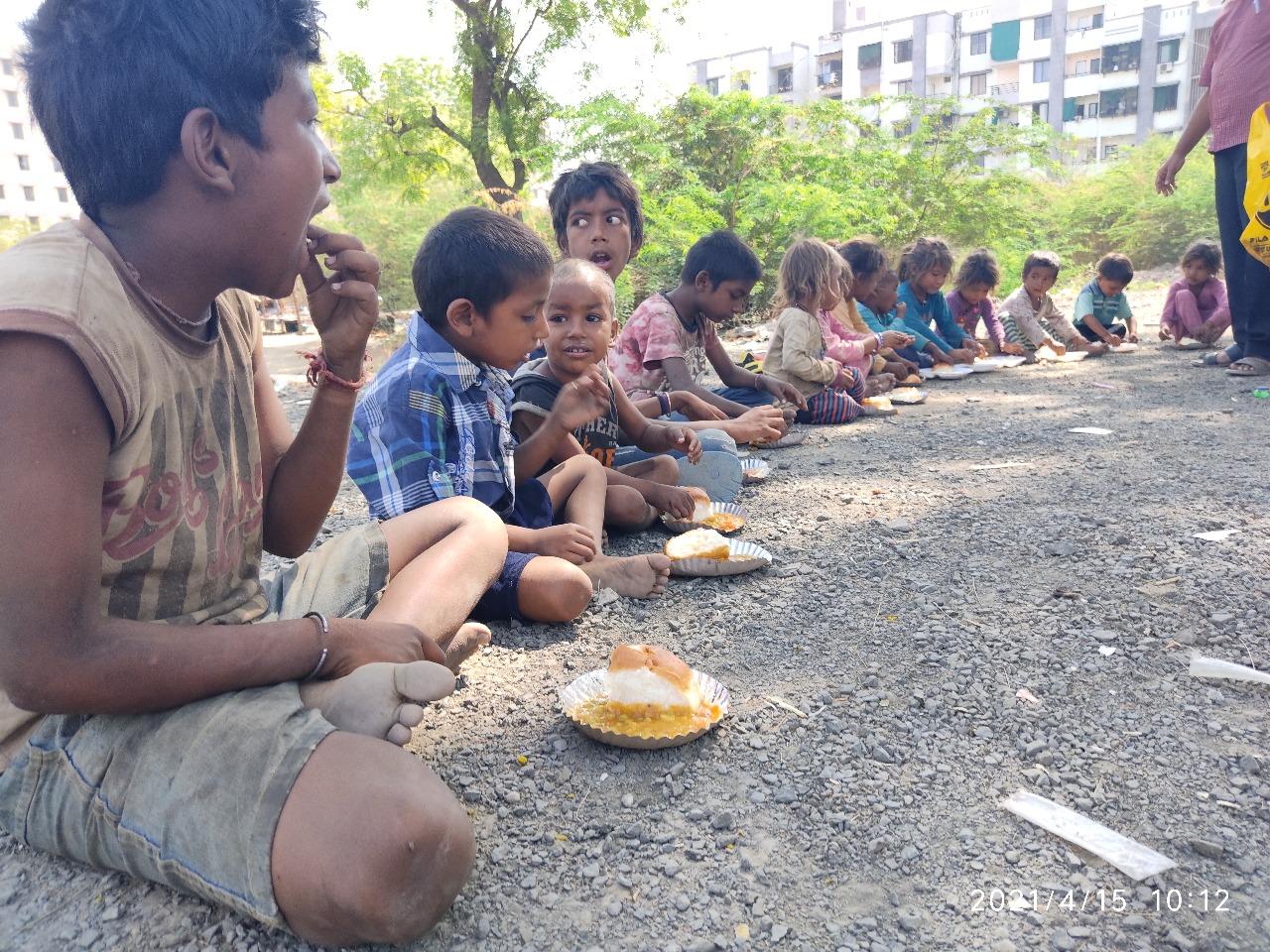 Children eating in line