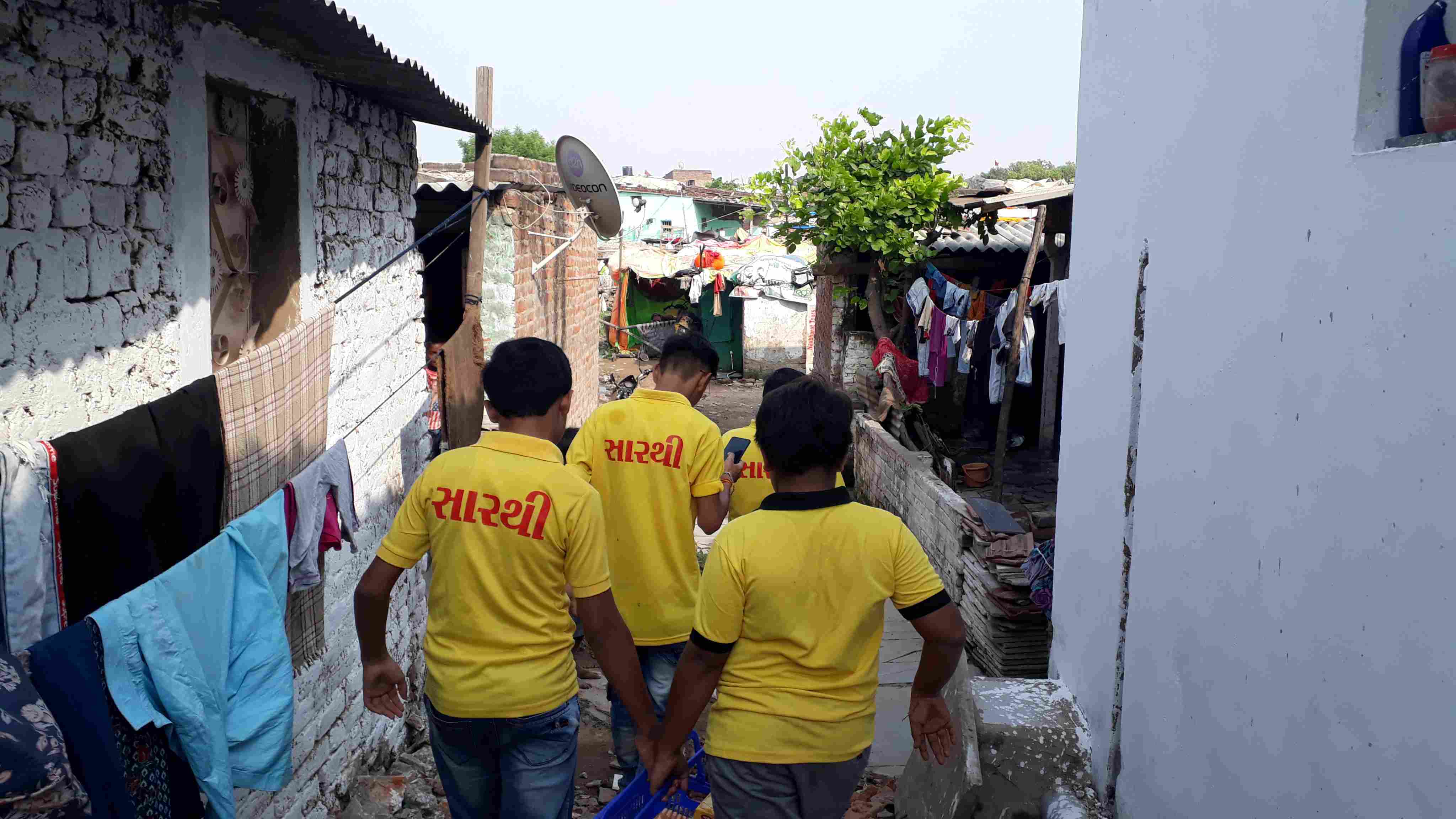 Volunteers working together